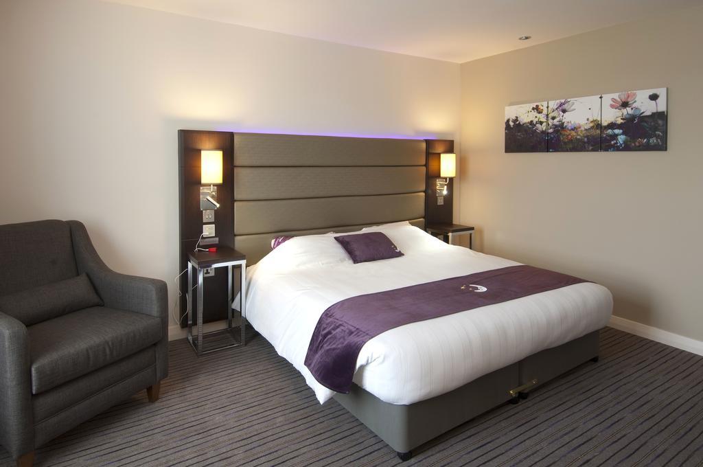 Premier Inn 트링 객실 사진